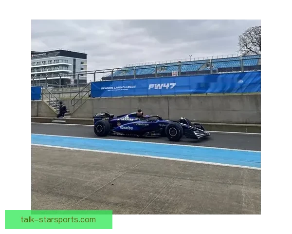 F1赛季精彩回顾：新车表现引领赛道变革，车手角逐愈加激烈