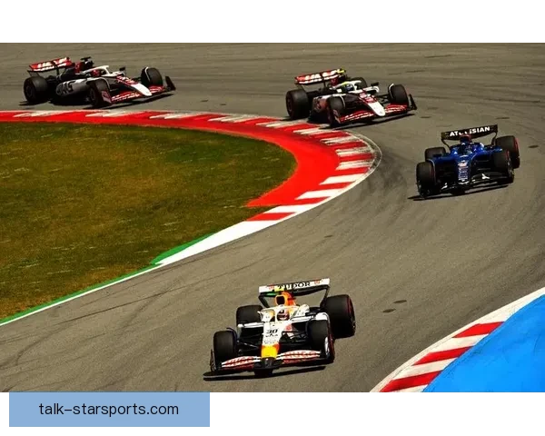 F1赛场风云再起新赛季车队角逐升级车手竞争进入白热化阶段