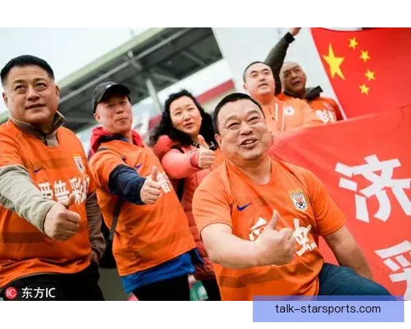 巴黎FC球迷激情与街头文化交织的独特风采揭秘